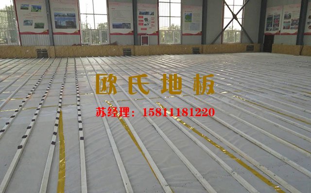室內(nèi)體育場(chǎng)館鋪裝木地板，有哪些質(zhì)量要求——?jiǎng)P潔地板
